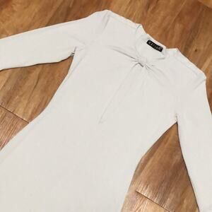 Cefian Cream Dress with Keyhole Size Small